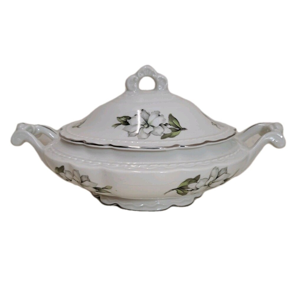 Embassy "White Rose" Vitrified China USA Serving Bowl With Lid‎ 11.5"X7.5"